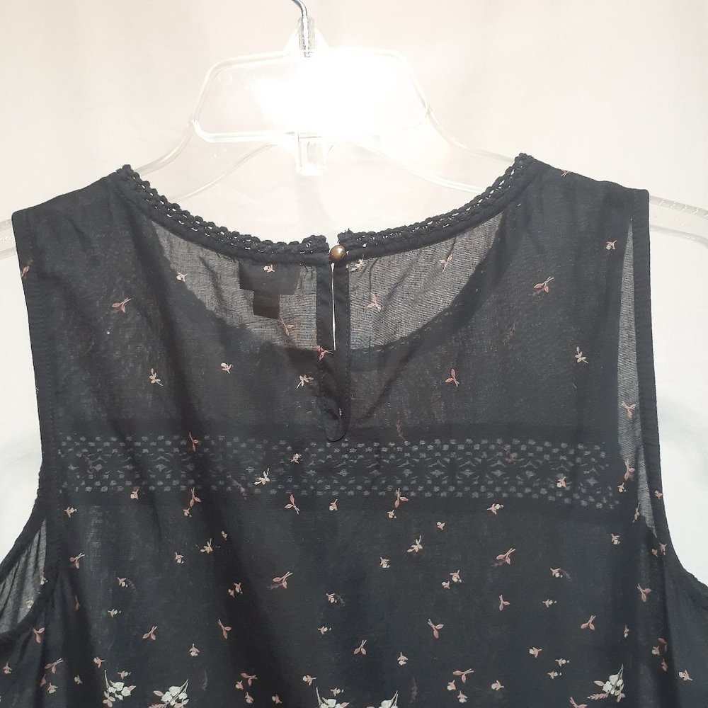 Blouse - Picture 9 of 12